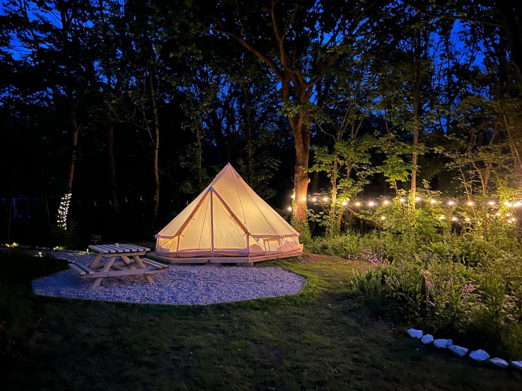 Glamping At Camp Corve 호텔 Chale 외부 사진